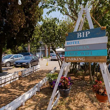 Ξενοδοχείο Bip Μπούντβα